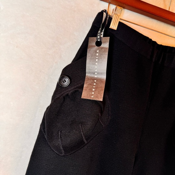 NWT Larisa selyanina knee length black pants capris (large review measurements) - Picture 10 of 13